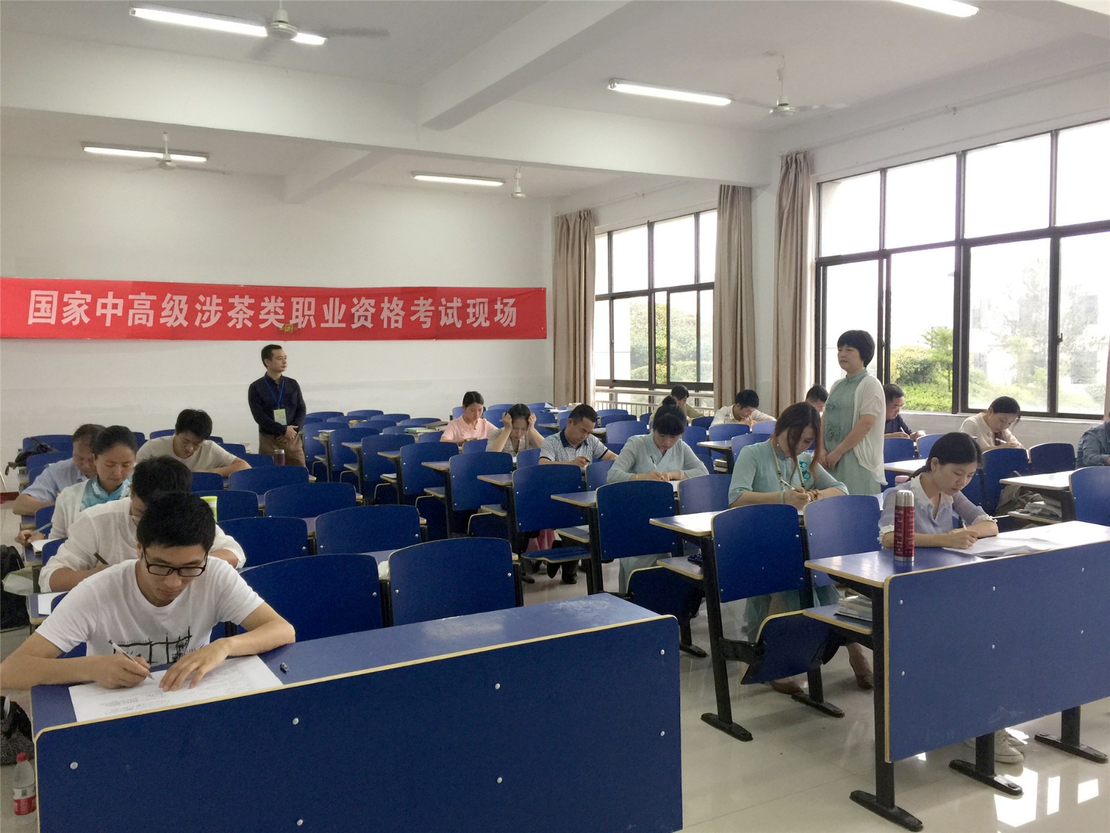 2017年度江西婺源茶業職業學院第三期涉茶類國家中高級職業資格考試順利舉行