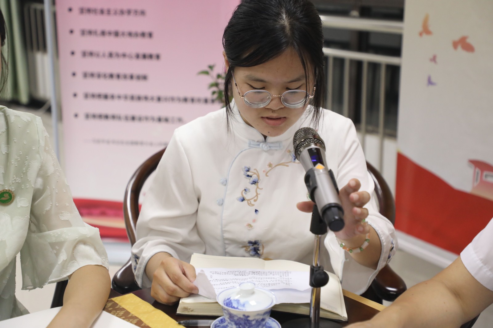 江西茶職院“草木間”思政茶座，開講啦！