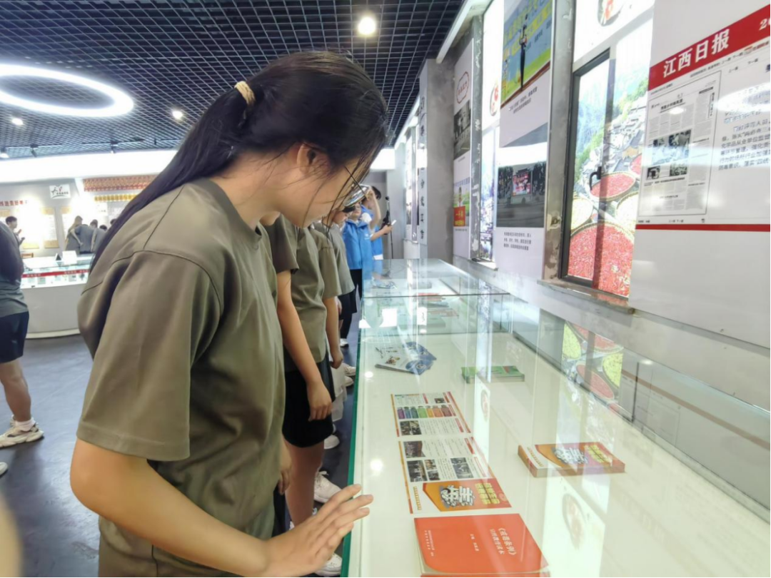 珍愛生命 拒絕毒品——江西茶職院開展禁毒宣傳教育主題系列活動